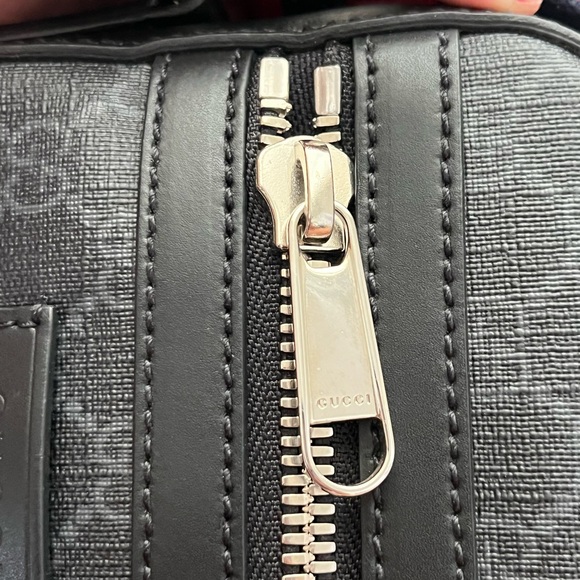 Gucci Messenger Crossbody Bag (PRICE FIRM) - Picture 17 of 17